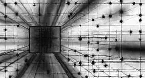 When the Oracle Bleeds: What a One-Line Fund Panic Tells Us About Crypto's Liquidity Architecture